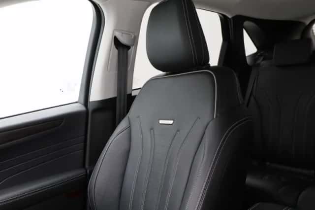 Ford Kuga (2022) thumbnail 32