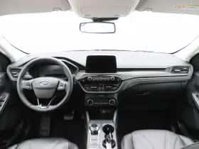 Ford Kuga (2022) thumbnail 33