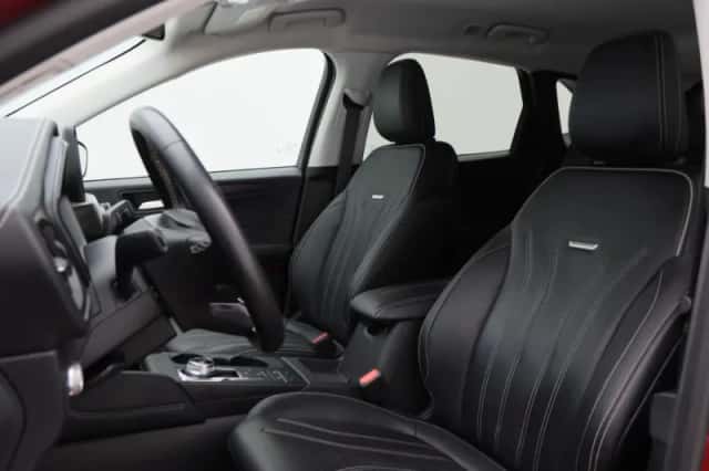 Ford Kuga (2022) thumbnail 8