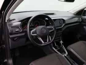 Volkswagen T-Cross (2019) thumbnail 3