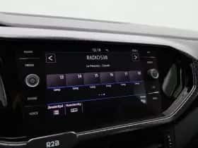 Volkswagen T-Cross (2019) thumbnail 24