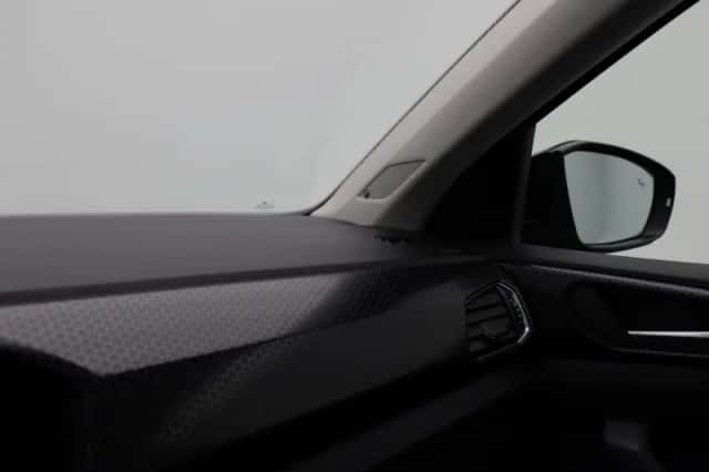 Volkswagen T-Cross (2019) thumbnail 30