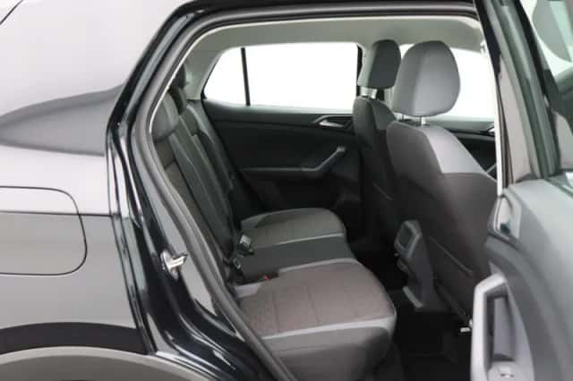 Volkswagen T-Cross (2019) thumbnail 35