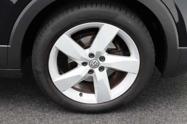 Volkswagen T-Cross (2019) thumbnail 5