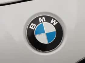 BMW Z4 (2013) thumbnail 11