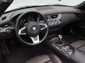 BMW Z4 (2013) thumbnail 3