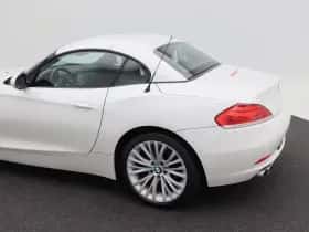 BMW Z4 (2013) thumbnail 32
