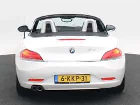 BMW Z4 (2013) thumbnail 6
