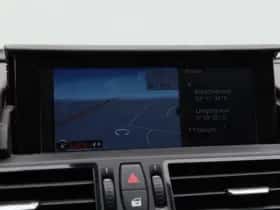 BMW Z4 (2013) thumbnail 8