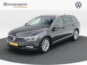 Volkswagen Passat (2019) thumbnail 1