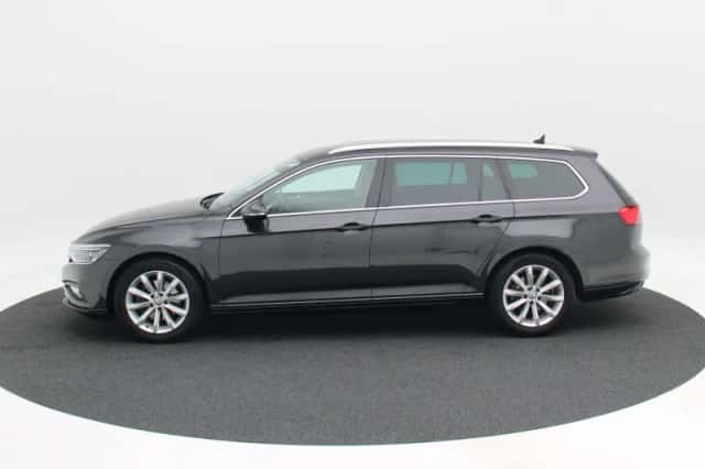 Volkswagen Passat (2019) thumbnail 7