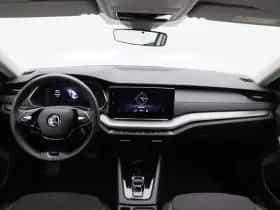 Škoda Octavia (2023) thumbnail 28