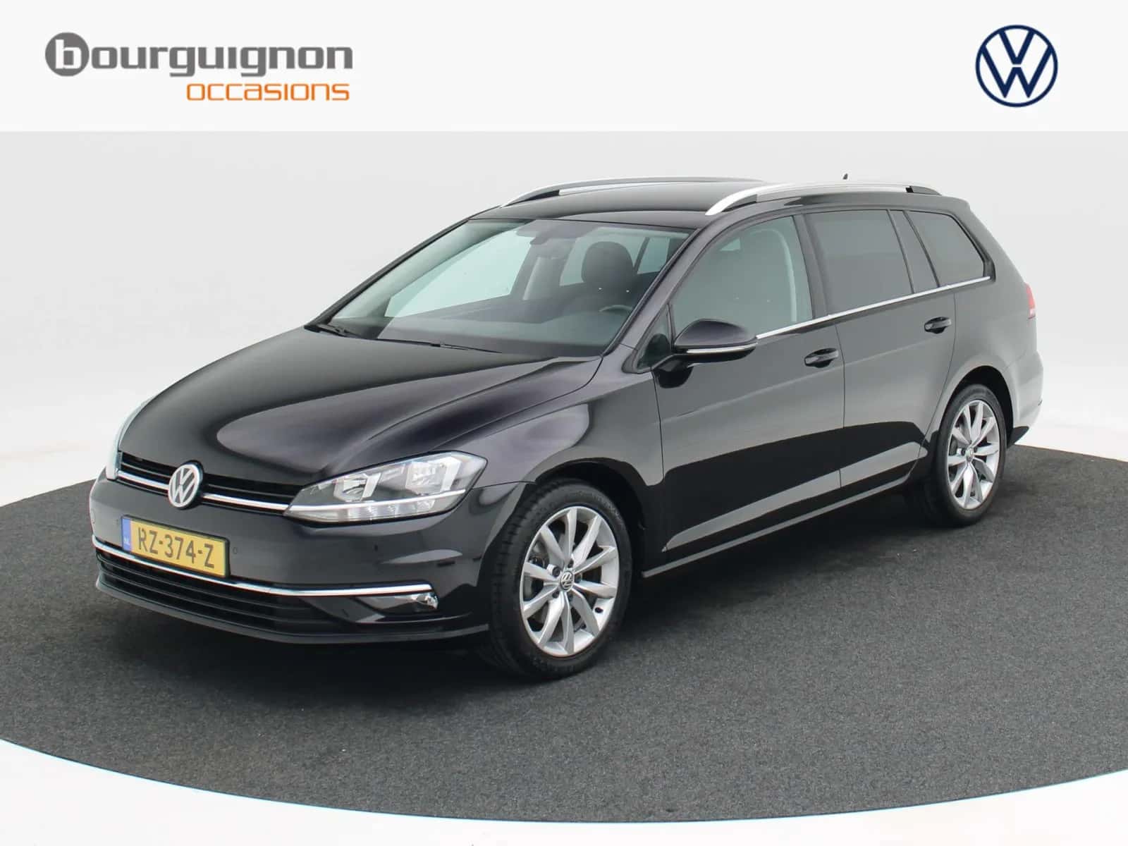 Volkswagen Golf (2018) — foto 1