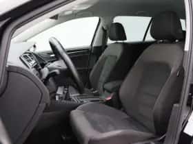 Volkswagen Golf (2018) thumbnail 17