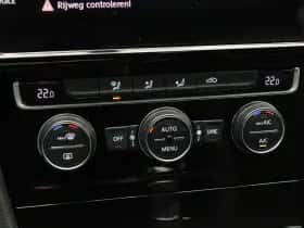 Volkswagen Golf (2018) thumbnail 26