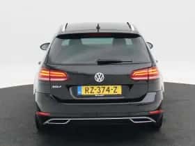 Volkswagen Golf (2018) thumbnail 5