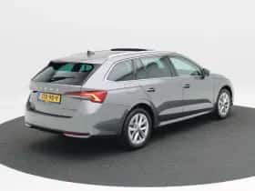 Škoda Octavia (2025) thumbnail 2