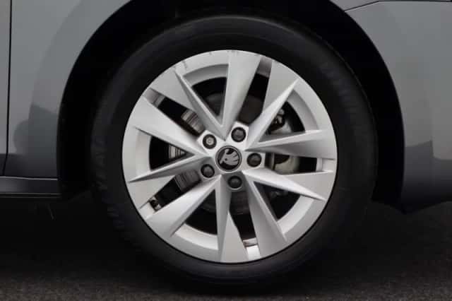 Škoda Octavia (2025) thumbnail 13