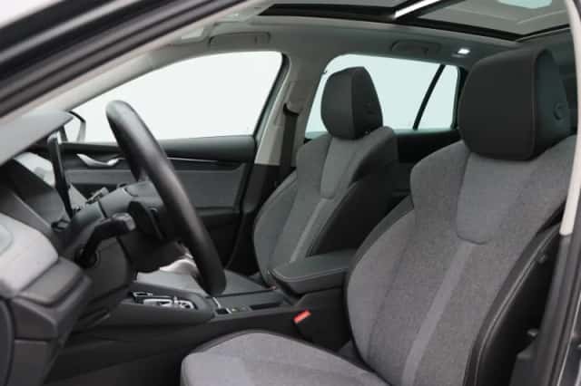 Škoda Octavia (2025) thumbnail 5