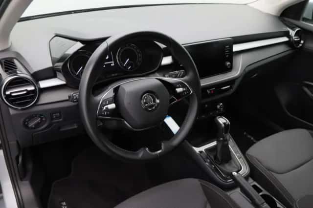 Škoda Fabia (2023) thumbnail 3