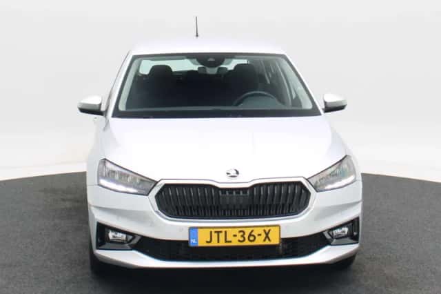 Škoda Fabia (2023) thumbnail 4