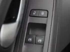 Volkswagen Up! (2022) thumbnail 16