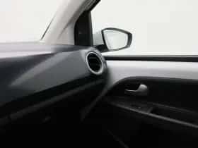 Volkswagen Up! (2022) thumbnail 21