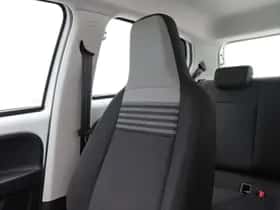 Volkswagen Up! (2022) thumbnail 23