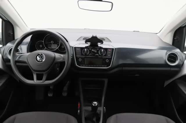 Volkswagen Up! (2022) thumbnail 24
