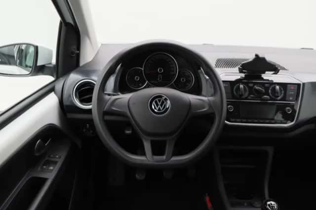 Volkswagen Up! (2022) thumbnail 25