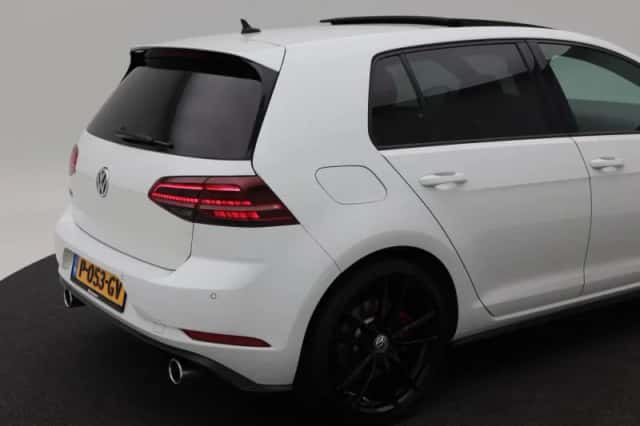Volkswagen Golf (2019) thumbnail 16