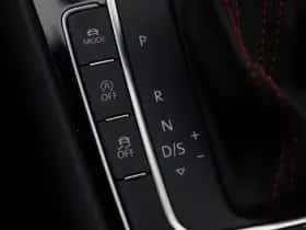 Volkswagen Golf (2019) thumbnail 30