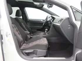Volkswagen Golf (2019) thumbnail 40