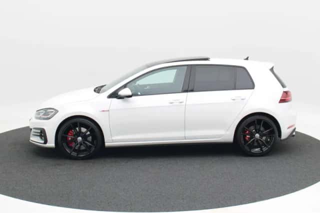 Volkswagen Golf (2019) thumbnail 9