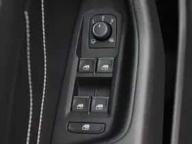 Volkswagen Passat (2021) thumbnail 18