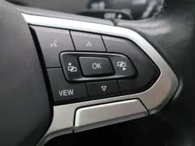 Volkswagen Passat (2021) thumbnail 23