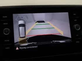Volkswagen Passat (2021) thumbnail 27