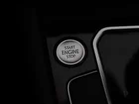 Volkswagen Passat (2021) thumbnail 29