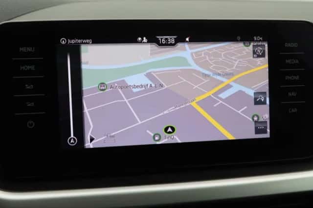 Škoda Kamiq (2020) thumbnail 22