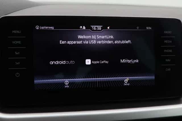 Škoda Kamiq (2020) thumbnail 23