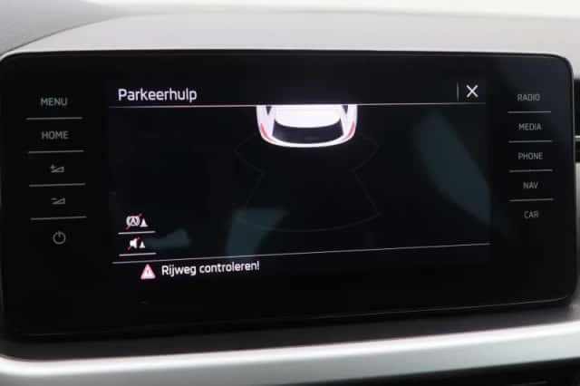 Škoda Kamiq (2020) thumbnail 24