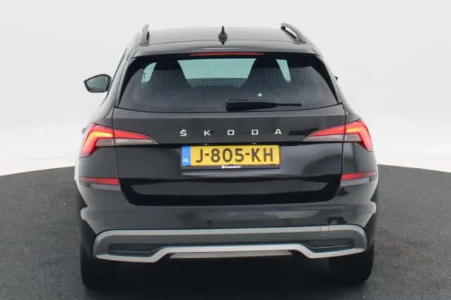 Škoda Kamiq (2020) thumbnail 5