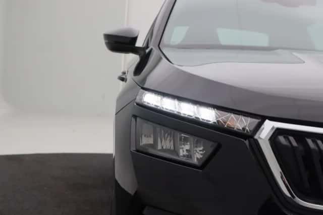 Škoda Kamiq (2020) thumbnail 8
