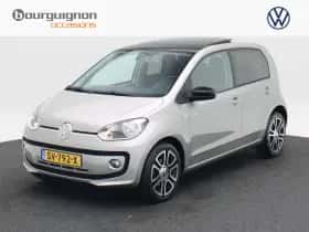 Volkswagen Up! (2015) thumbnail 1