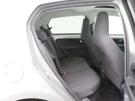 Volkswagen Up! (2015) thumbnail 31