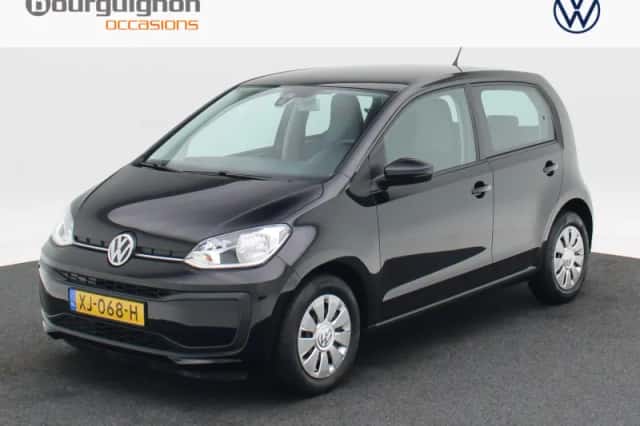 Volkswagen Up! (2019) thumbnail 1