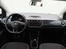 Volkswagen Up! (2019) thumbnail 24