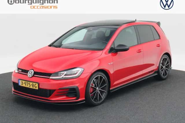 Volkswagen Golf (2019) thumbnail 1