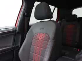 Volkswagen Golf (2019) thumbnail 43