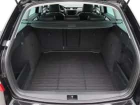 Škoda Octavia (2019) thumbnail 17